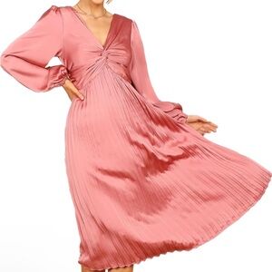 Petal and Pup Noelle Twist Front Pleated Midi Dress